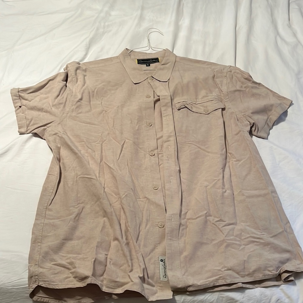 Linen short sleeve button down